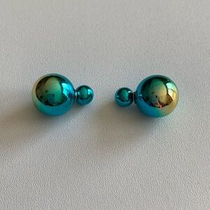 Double sided earrings, teal and gold.
